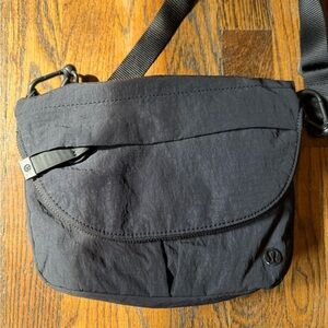 Lululemon All Night Festival Bag 5L